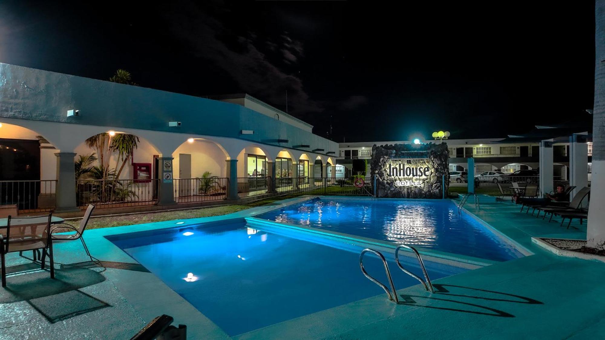 Hotel Inhouse Obregon Ciudad Obregón Exterior foto